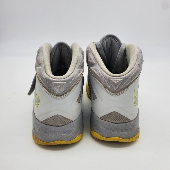 Nike Lebron Zoom Soldier VII 7 Shoes 6.5Y Grey Sonic Yellow 599818 001 - Picture 7 of 11